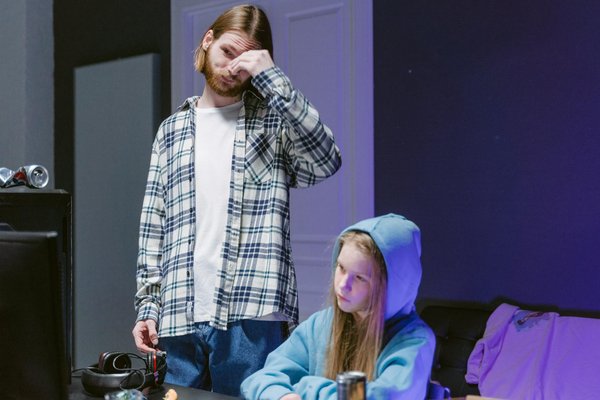 What Factors Affect Gaming Performance on Computers in the UK?